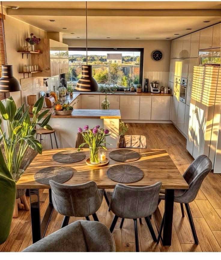 WhatsApp Image 2025-08-10 at 6.43.50 PM (1)